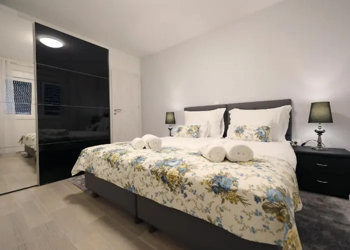 Luxury Majpruz I Διαμέρισμα *