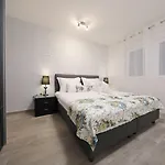 Luxury Majpruz I * زادار