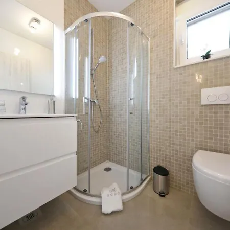 Luxury Majpruz I Appartement