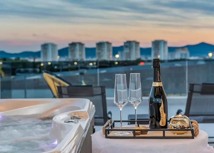 Apartment Luxury Majpruz I